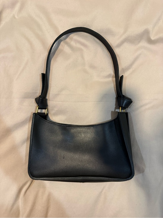 Madewell Handbags - Madewell Black Leather Shoulder Bag
